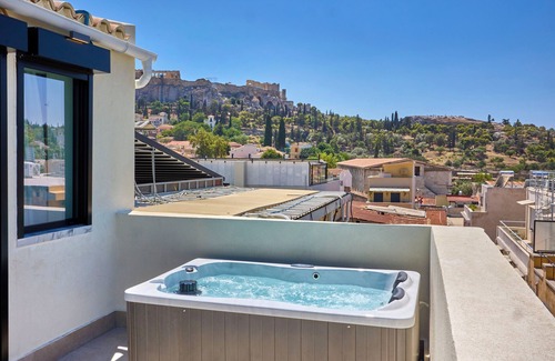 Monastiraki House | Ermou 99 Intelligent Private Suites