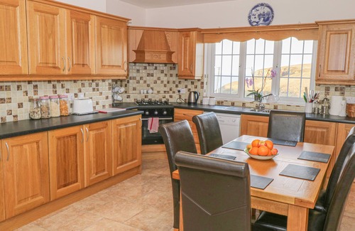Belmullet House | ERRIS HEAD HOUSE, family friendly in Belmullet, County Mayo