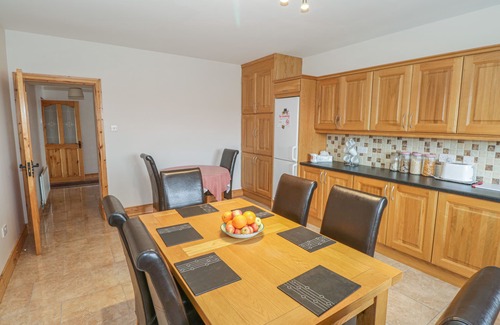Belmullet House | ERRIS HEAD HOUSE, family friendly in Belmullet, County Mayo