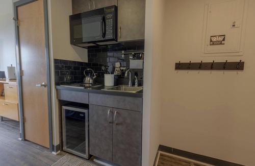 Snowshoe Condo | ES 224 - Inviting, bike-in/out Village studio perfect for your summer getaway!