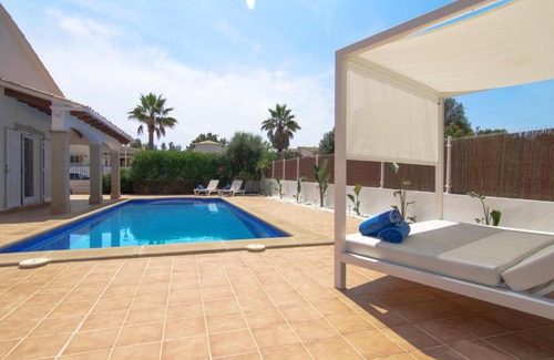 Son Serra de Marina Ski Chalet | Es Bon Patro