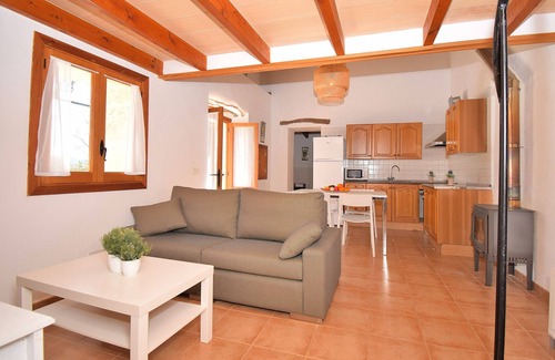 Sineu Villa | Es Camp Pla 087 cosy finca with private pool, terrace, garden, barbecue and air-conditioning