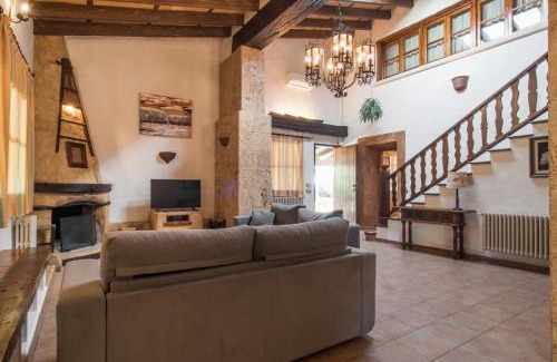 Llubi Villa | Es Caulls