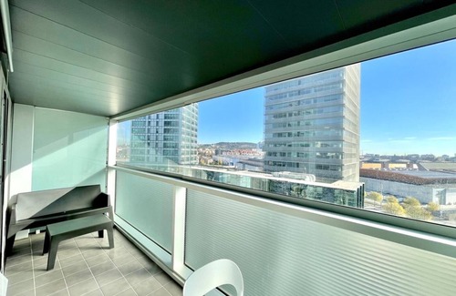 El Port Apartment | Apartment in front of Fira Gran Via