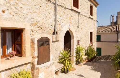 Campanet House | Es Pujols
