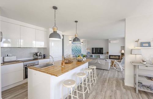 Son Serra de Marina Villa | Casa Del Mar , beautiful Holiday Villa.