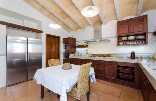 Lloret de Vistalegre Villa | Es Vedat 6 - Villa With Private Pool. Free Wifi