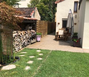 Agen House | ESCALE AU FOND DU JARDIN