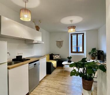 La Mure Apartment | Escapade Boheme