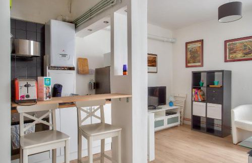 Madeleine-Champ de Mars Apartment | Escapade en duo à Nantes