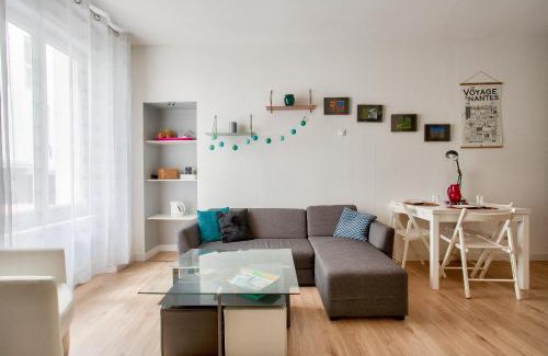 Madeleine-Champ de Mars Apartment | Escapade en duo à Nantes