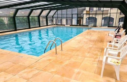 Bielle Apartment | Escapade Montagne en Famille, appartement cosy avec piscine couverte