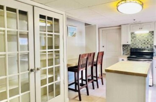 Harlingen House | Escape 2this tranquil haven where u can unwind & retreat w your loved ones.