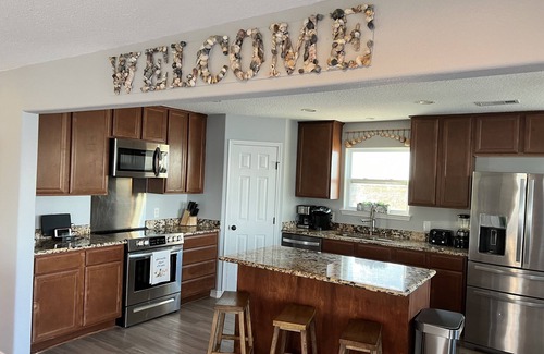 San Luis House | Escape at Treasure Island, On The Beach at San Luis Pass!