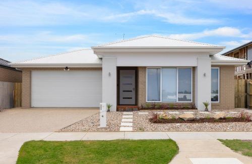 Coronet Bay House | Escape by the Bay