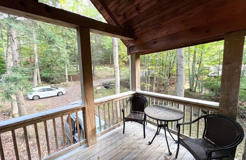 Beech Mountain Cottage | Escape from the everyday & come to Beech’s Cozy Cottage to stay & play!