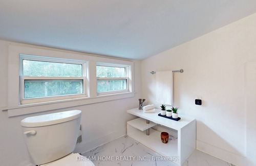Caledon House | Escape the City with Cottage Style Home in Nature