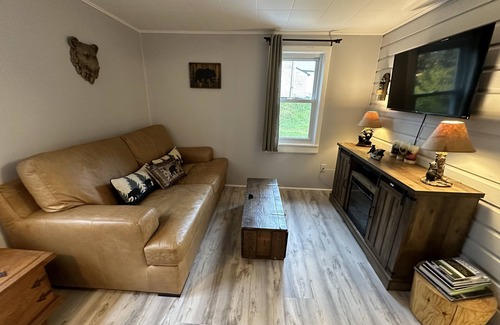 Wurtsboro Cabin | Escape to a Streamside Cabin in the Lower Catskills