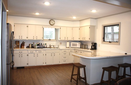 Crosslake Cottage | Escape to Birch Narrows Cottage on The Whitefish Chain/Includes Guest Cabin