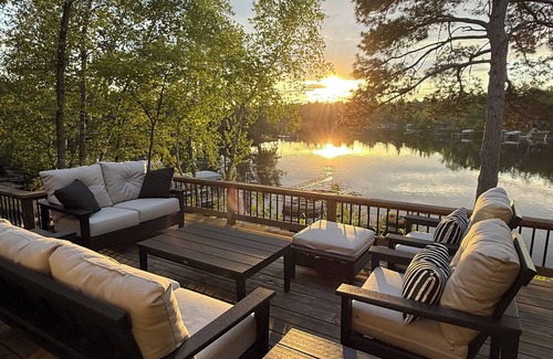 Crosslake Cottage | Escape to Birch Narrows Cottage on The Whitefish Chain/Includes Guest Cabin