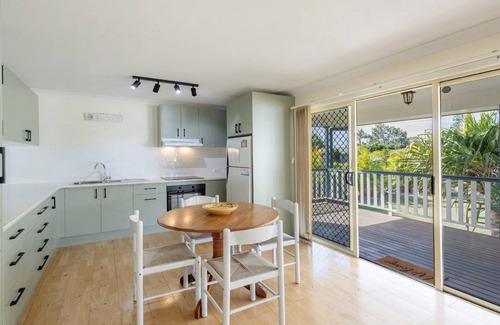 Wooli House | Escape to Fisherman's Cove