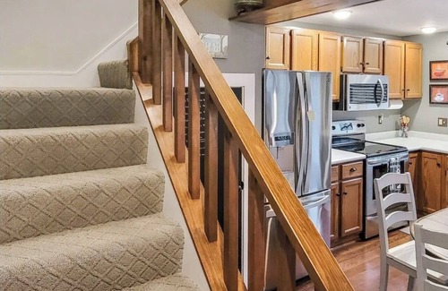 The Galena Territory House | ESCAPE to Galena! 🌟Serenity Woods is your PREMIER, relaxing getaway!