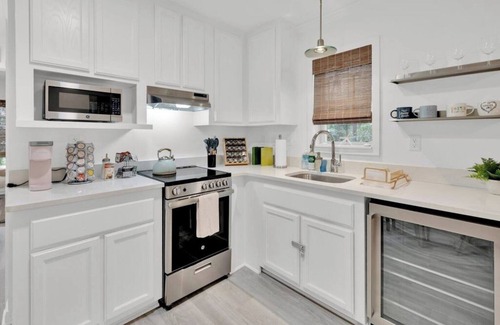 Grayton Beach Cabin | Escape to Heart of Grayton Beach in Cozy Cottage