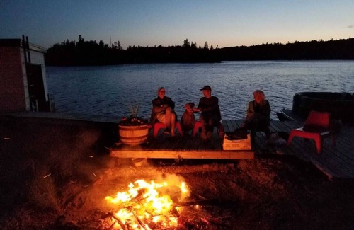 Northern Ontario Cabin | Escape to Island Paradise - Clearwater Bay, L.O.T.W.