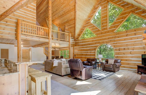 Cass County Cabin | Escape to Luxury: 77-Acre Riverfront Estate, with Outdoor Activities, Sleeps 18