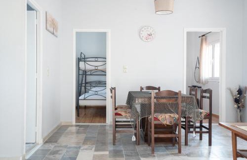 Kokkinogia Apartment | Escape to mountain and sea