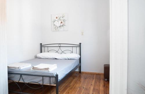 Kokkinogia Apartment | Escape to mountain and sea