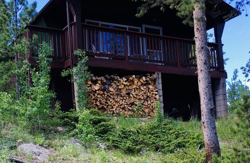 Crystal Lake Cabin | Escape to River Song Refuge~On the N. Fork of the Cache la Poudre River!