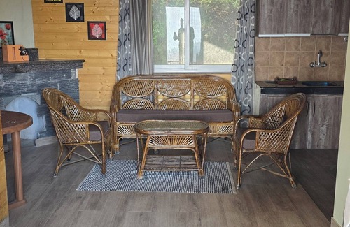 Mukteshwar Cabin | Escape to Serenity: Cozy Apartment in the Heart of Mukhteshwar