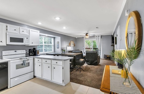 Indian Point Condo | Escape to Serenity on Table Rock Lake!