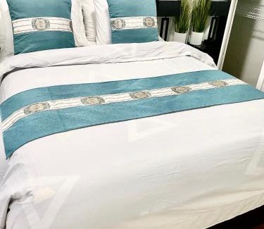 West New York Apartment | Escape to Spectacular Skyline 12Mints From NYCity