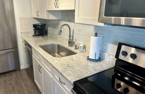 Cape Caneveral Beach Gardens Condo | Escape to the Cape at Ebb Tide 1-bedroom 1-bath condo - 5 minute walk to beach