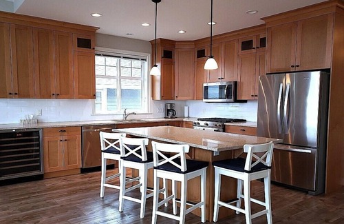 Okanagan-Similkameen House | Escape to this beautiful 2-bedroom, 2-bathroom upper-floor retreat
