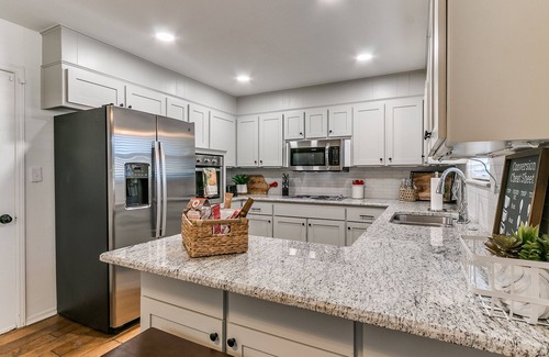 Central Oklahoma City House | Escape to Your Chic Family Haven in The Village!