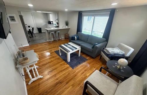 Paw Paw Lake House | Escape to the Lake- Paddle Boards-Lake Access- Close to St. Joseph & South Haven