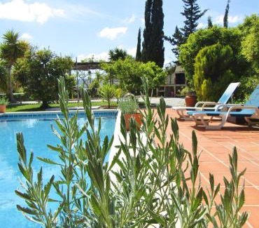 Rio Velez Bed & Breakfast | Escuela La Crujía