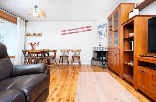 Biescas Apartment | Esencia Pirineos l BQQ l Pisicina l Tenis