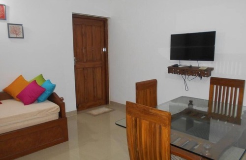 Gauravaddo Villa | Esha Apartment Calangute : One-Bedroom Apartment Ground Floor