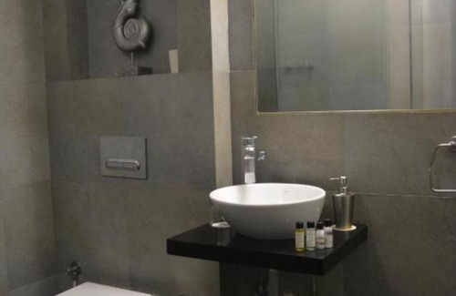 Borivali West Hotel | Eskay Resorts