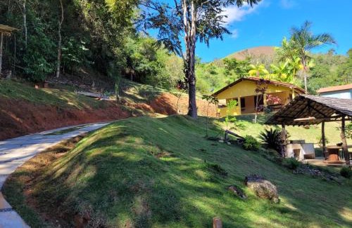 Domingos Martins House | Espaço inteiro: Casa de campo nas montanhas