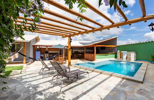 Pirenopolis House | Espaço inteiro:piscina aquecimento solar,2 suítes