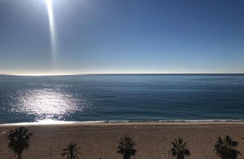 Canet de Mar Apartment | Espectacular apartamento cerca de Barcelona con free wifi