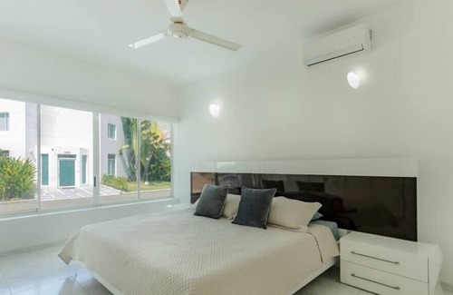 Girardot Villa | Espectacular Casa en El Peñón I Campo de Golf -C9