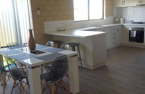 Esperance House | Esperance Sea Stays units