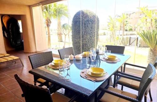Los Martinez Apartment | Espliego Pool View Apartment