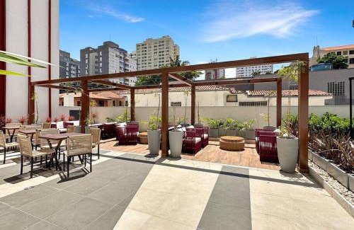 Vila Mariana Apartment | ESPM Belas Artes UNI AC Studio Coworking